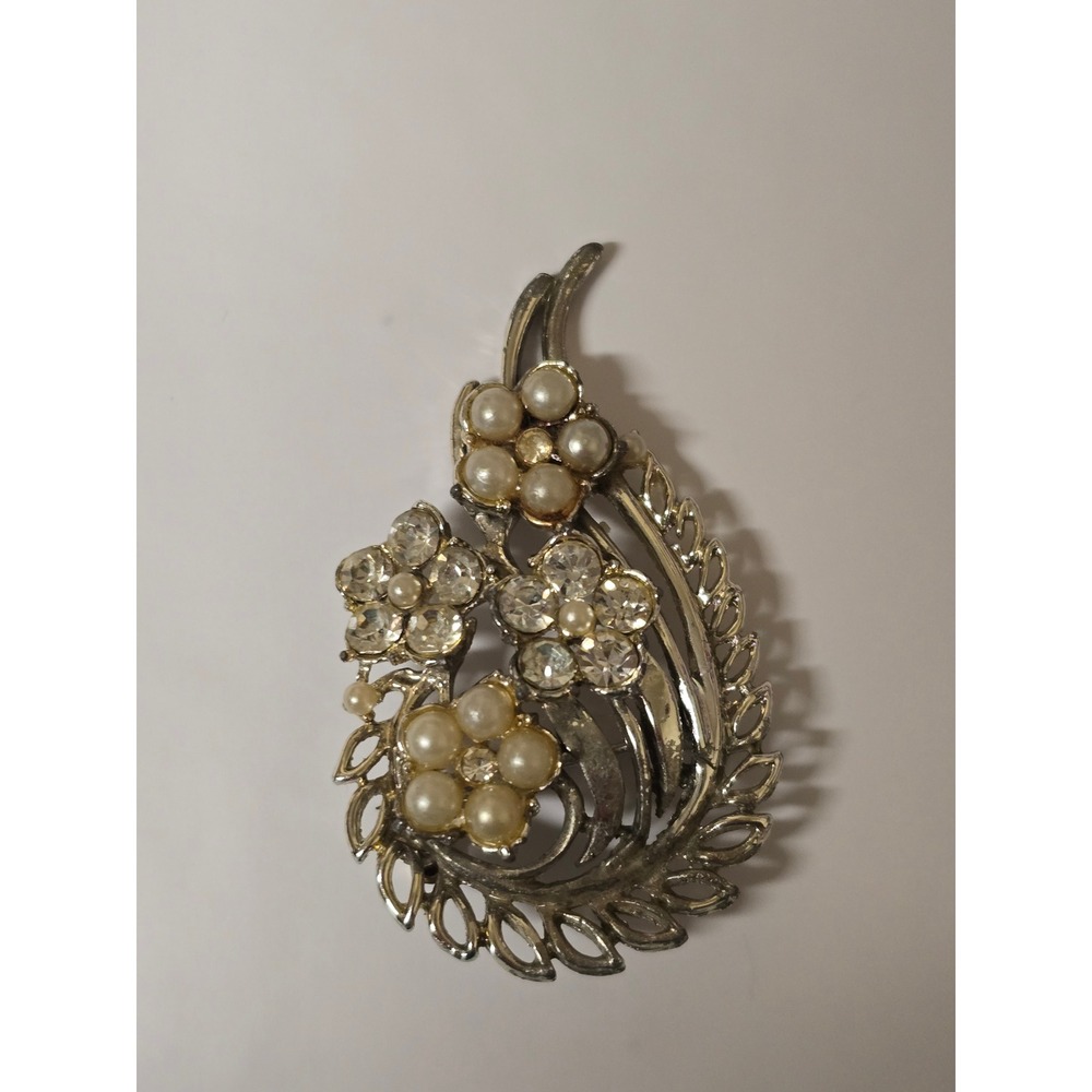 Vintage Silver Tone Faux Pearl and Rhinestone Floral Leaf Brooch Pin